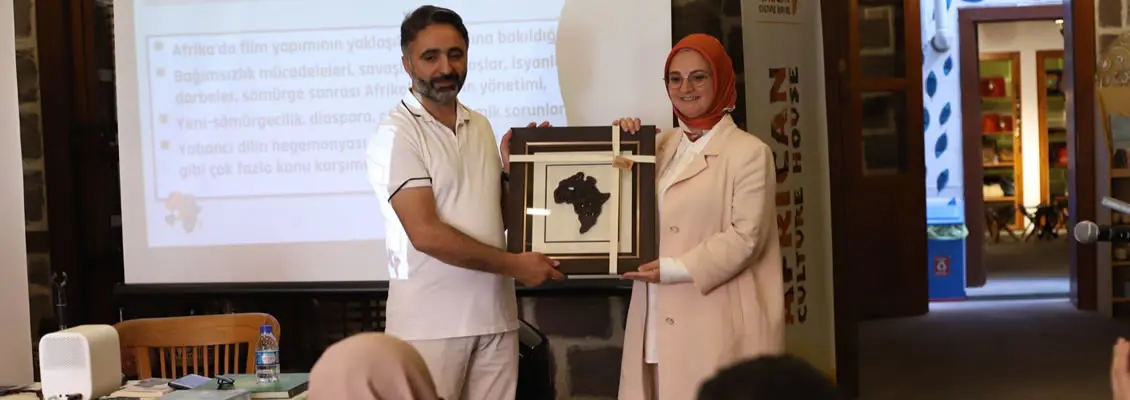 Akademik Seminerlerin üçüncüsü düzenlendi.