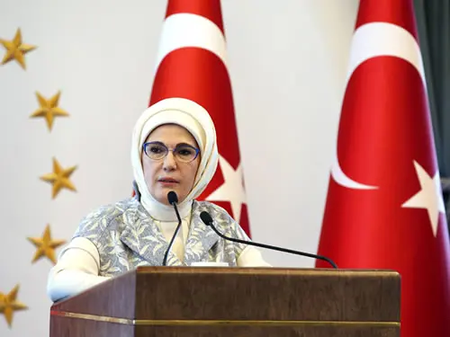 Emine Erdoğan: “Bütün Farklılıklarımızla Bir ve Bütün Olduğumuza İnanıyoruz”