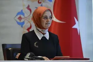 Afrika Kültür Evi Derneği Direktörü Zeliha Sağlam New York'ta Mutabakat Zaptı İmzaladı 