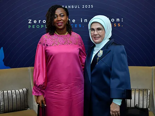 Emine Erdoğan, Sierra Leone Cumhurbaşkanı’nın eşi Fatima Maada Bio ile görüştü
