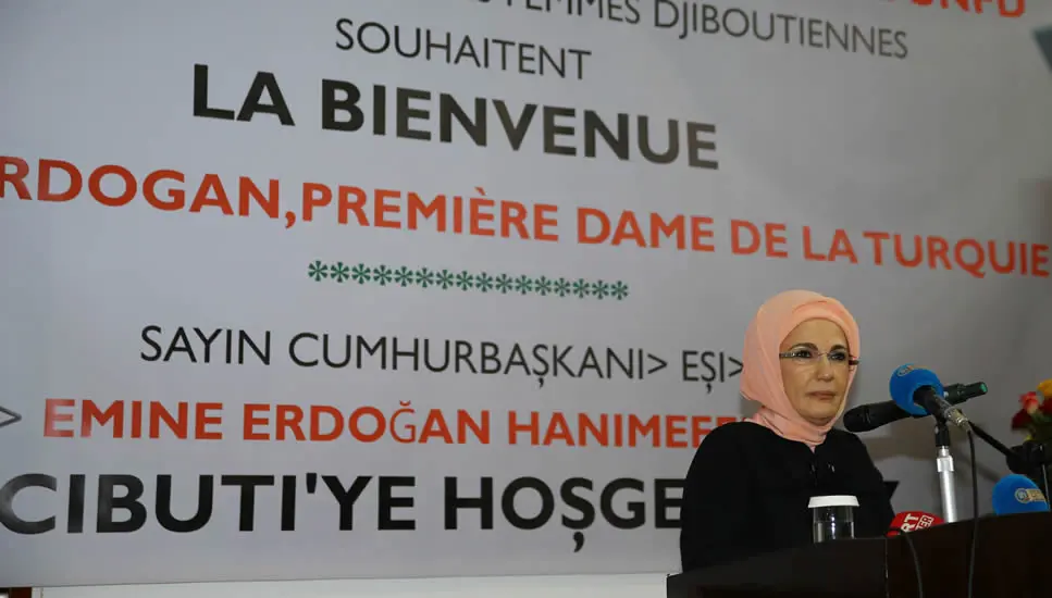Emine Erdoğan, Daryel Yetimhanesi ile Cibuti Millî Kadınlar Birliği’ni Ziyaret Etti